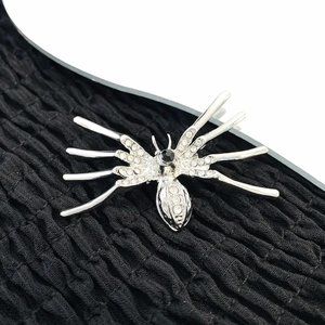 Spider Brooch Pin Silver Black Stone Rhinestones Halloween Glam Stylish Unique